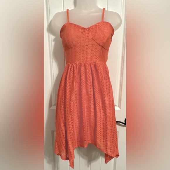 Almost famous dress for juniors. Salmon color. - Picture 1 of 7